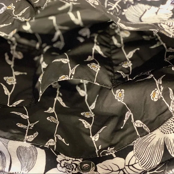 NWT Vera Bradley Tote Bag in Signature Cotton, Bedford Blooms - Picture 14 of 16